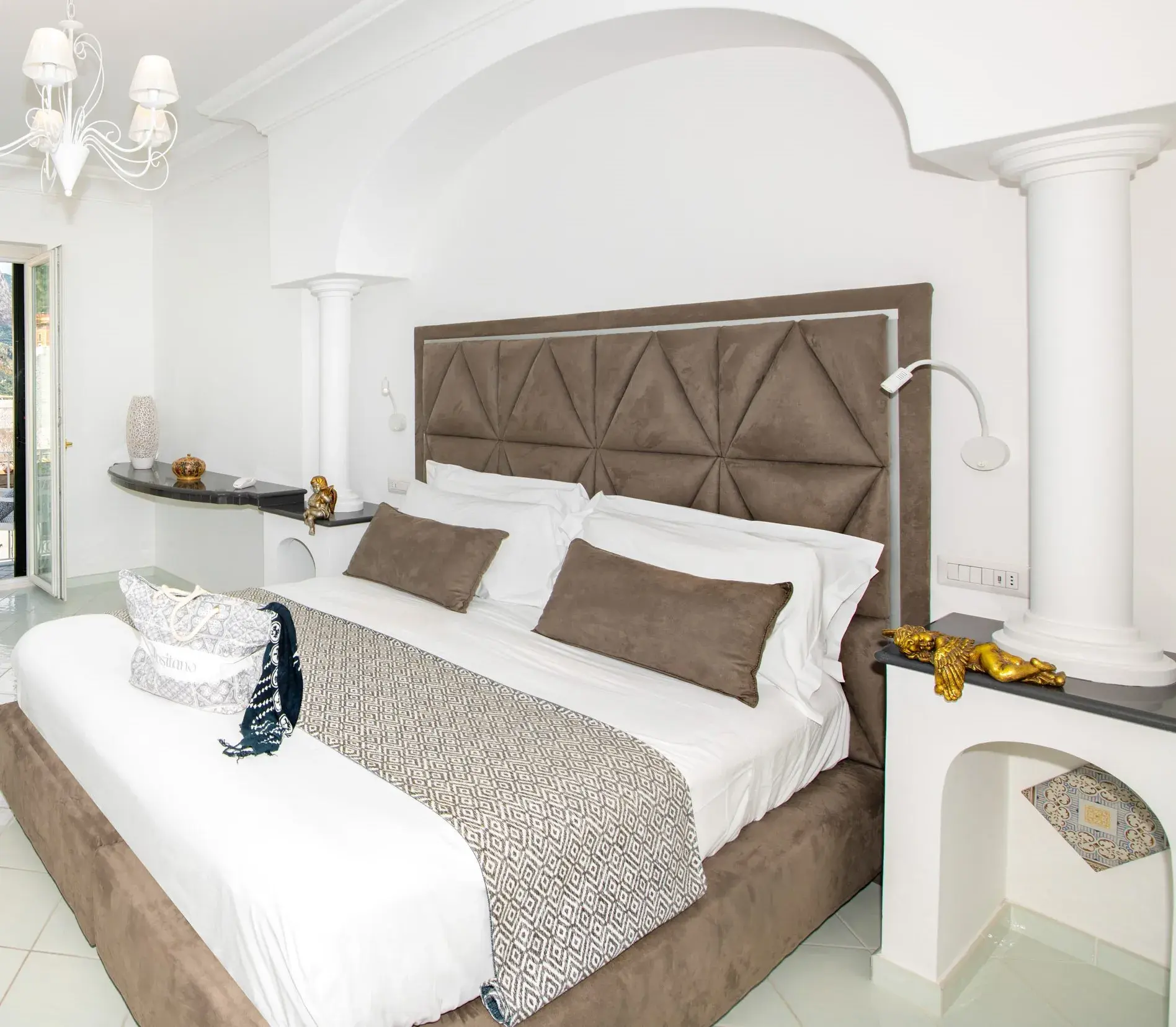 hotel-reginella-positano-foto 6.webp